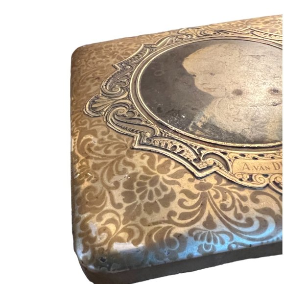 Vtg Embossed Holland Tin Box Old Master Art Hinged Gold Silver READ 4.75" Square - Picture 13 of 16